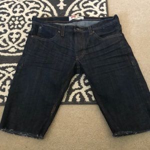 Levi skinny 511 shorts . Size 31